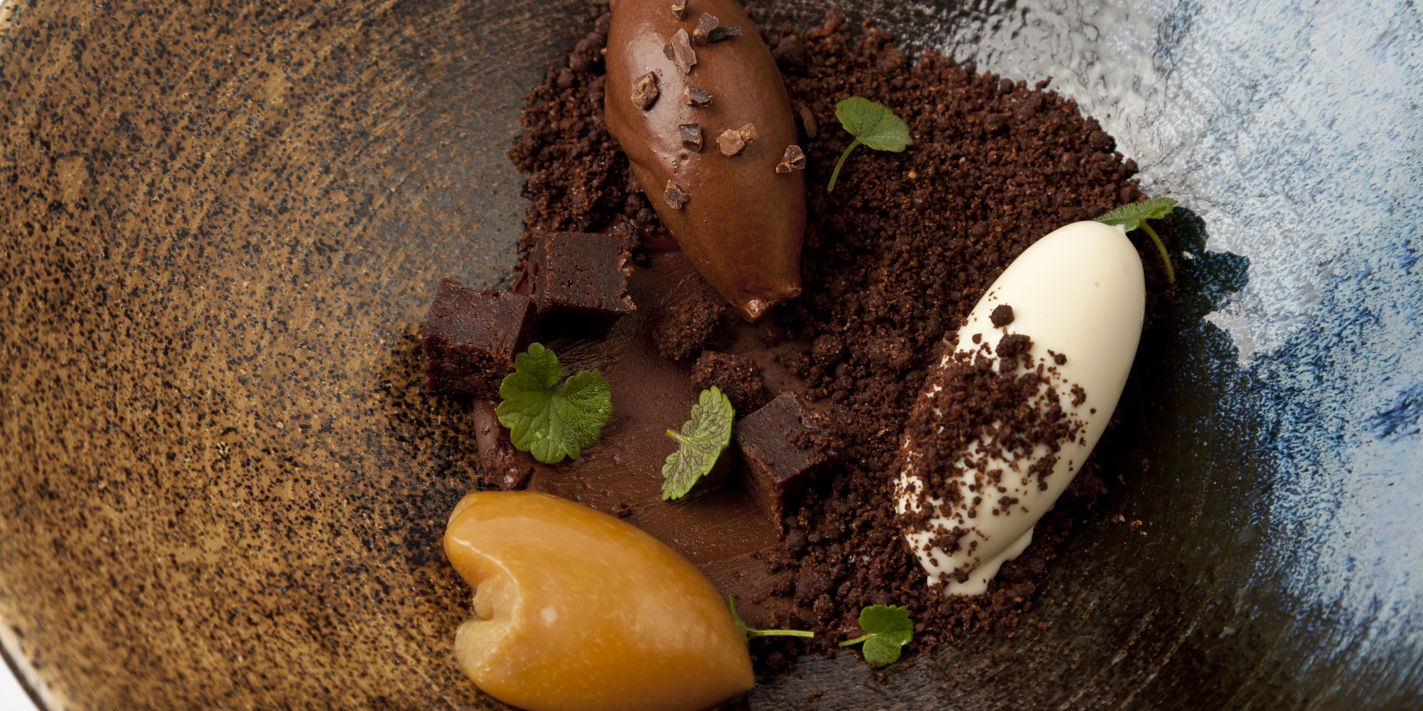 Bitter chocolate textures