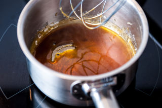 How to make caramel  