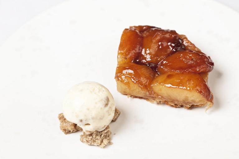Apple tarte Tatin