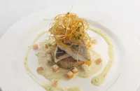 Fillet of sea bass with coriander and vanilla sauce
