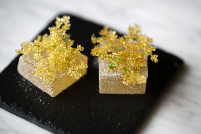 Elderflower pâte de fruit