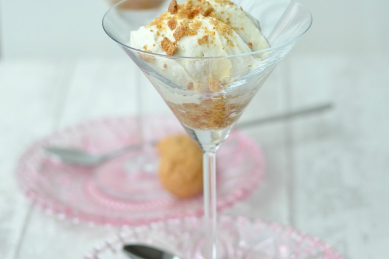 Lemon prosecco syllabub