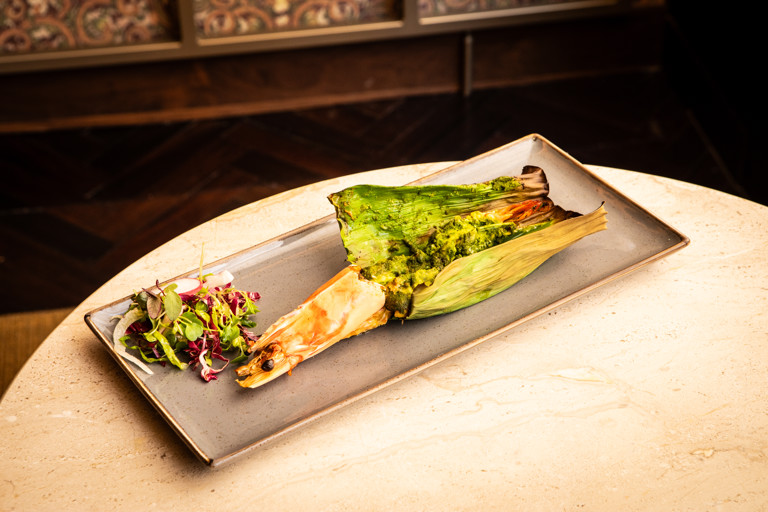 Green peppercorn prawn