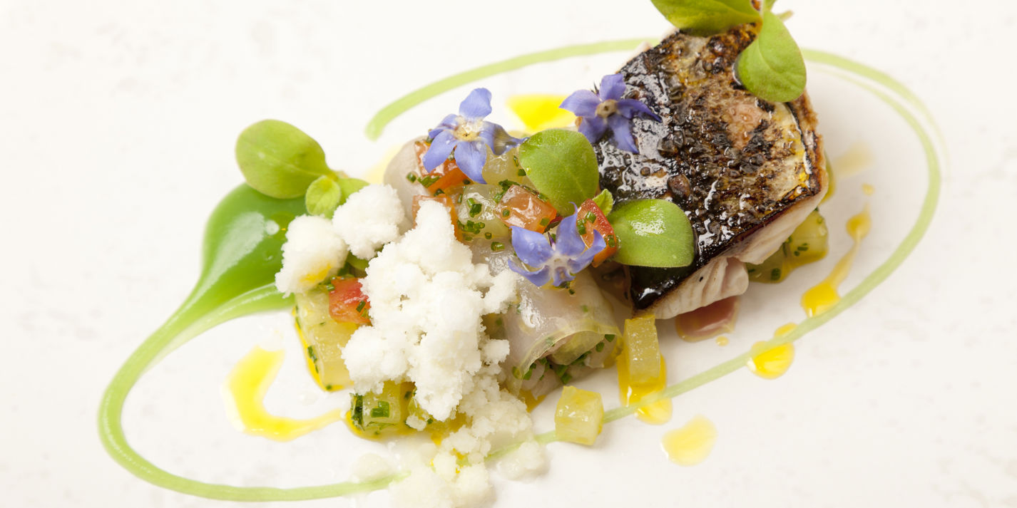 Mackerel, horseradish snow and cucumber purée