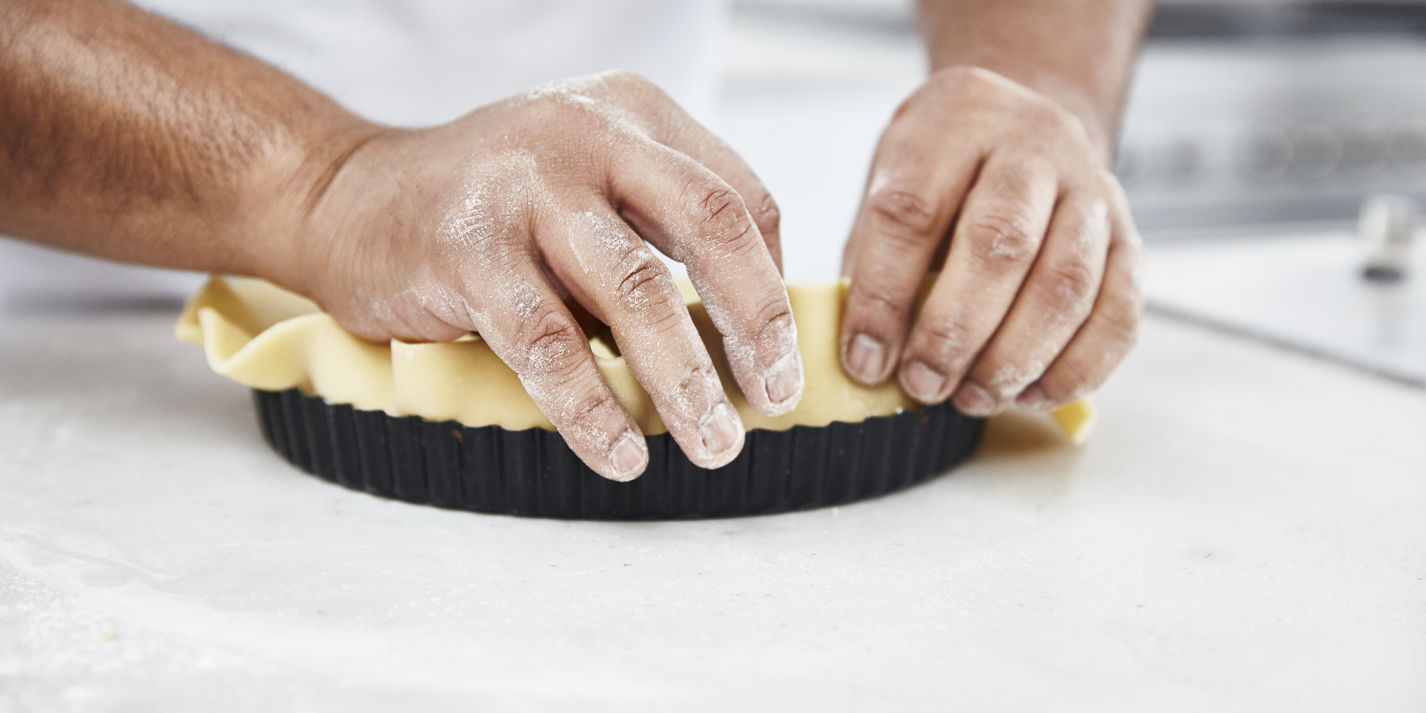 How to Line a Tart Tin Great British Chefs