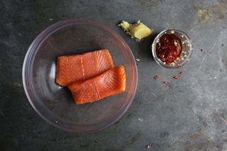 How to cook salmon fillets