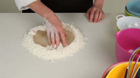 How to knead bread dough