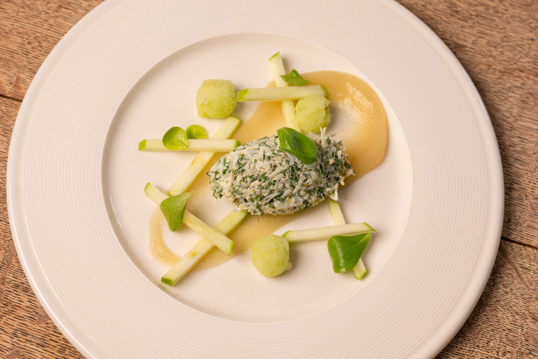 Newlyn spider crab with crème fraîche and Granny Smith apple