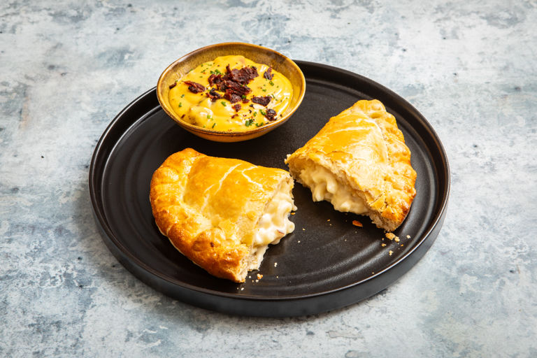 Triple cheese mac ‘n’ cheese pasty with baconnaise