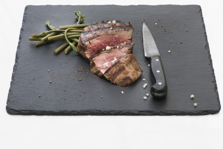 Barbecued beef steak with wild asparagus