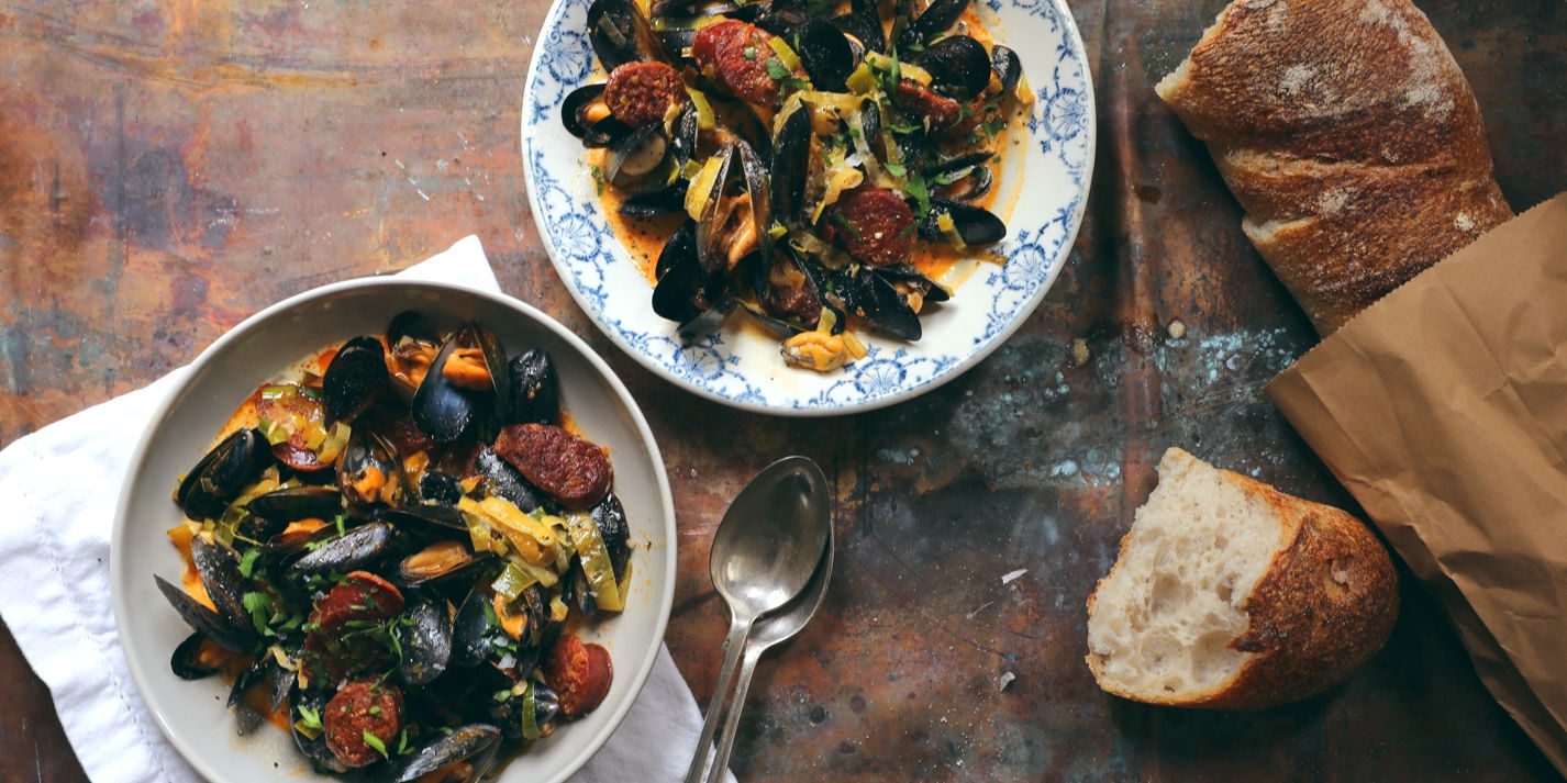 Mussels with Cider and Chorizo Recipe - Great British Chefs
