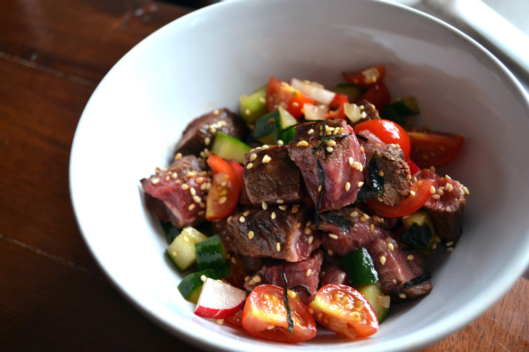 Seared Hawaiian beef poké