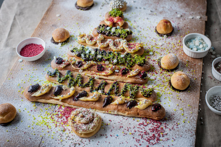 Christmas eclair tree