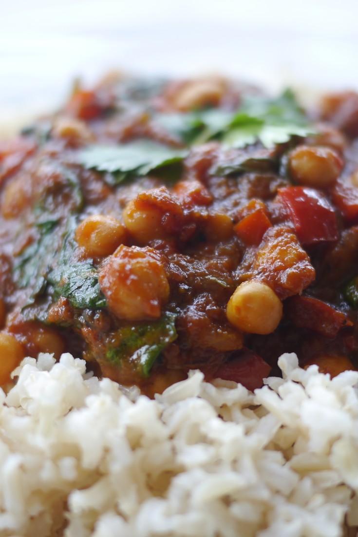 Spinach and Chickpea Curry Recipe - Great British Chefs