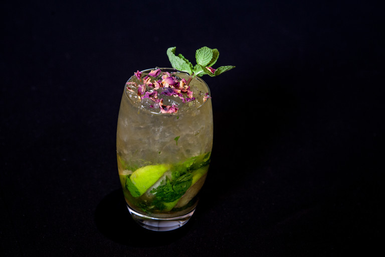 Rose mojito