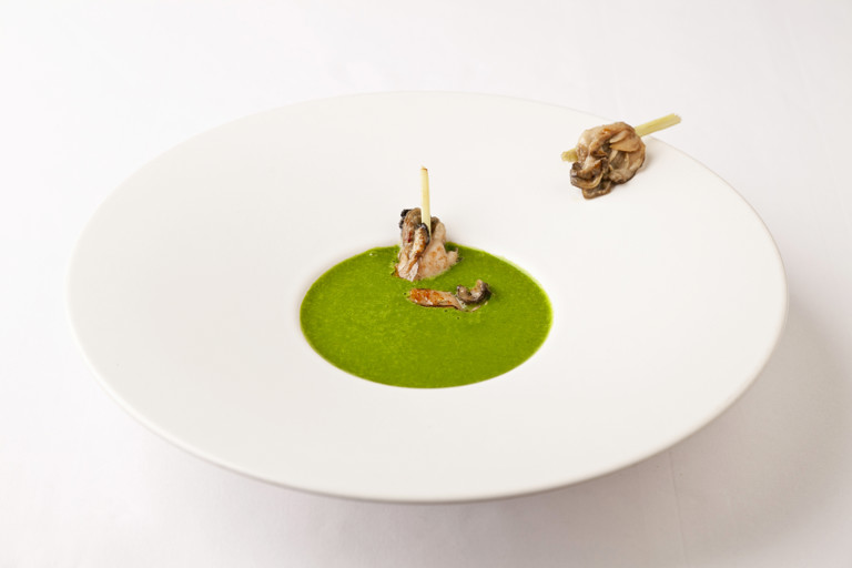 Chilled watercress and lettuce velouté with oysters