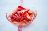 Cardamom strawberries