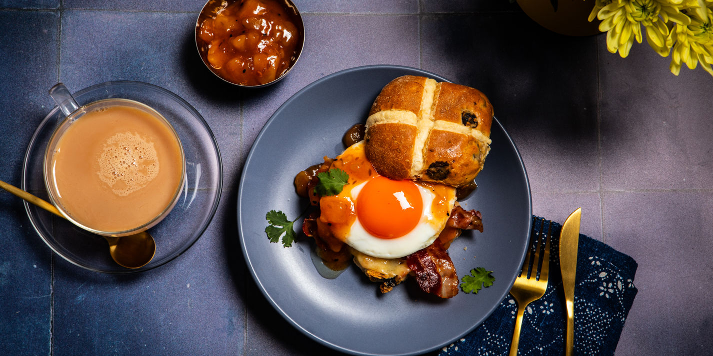 Hot Cross Bun Bacon, Egg and Mango Chutney Melts Recipe - Great British Chefs