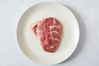 How to cook pig cheeks