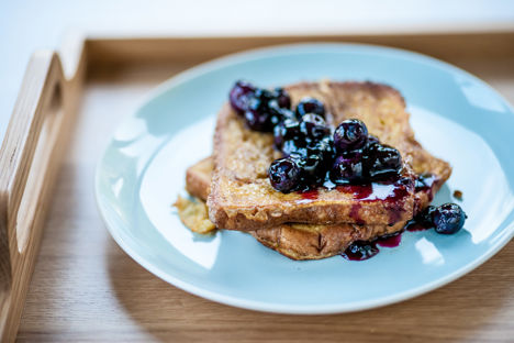 Cinnamon French toast with wimberries
