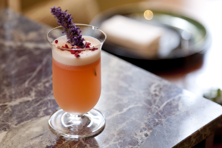 Lemon, honey, apple, anise hyssop and raspberry spirit
