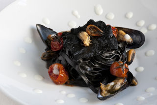 How to make squid ink pasta