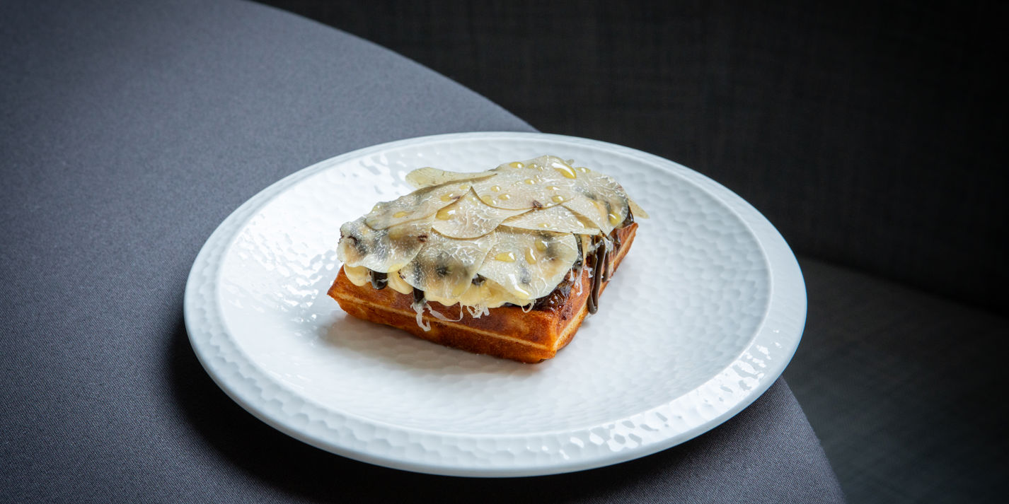 Lorna McNee's Mincemeat Waffle with Cheese Fondue Recipe Great