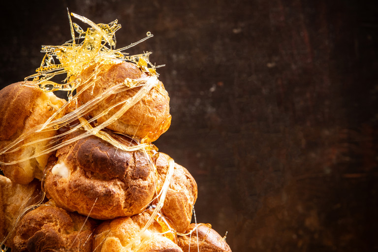 Eggnog croquembouche