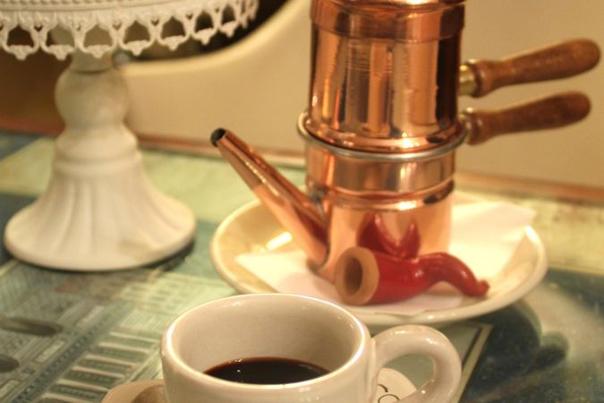 Exploring the cuccuma: A traditional Neapolitan coffee pot - Perfect Daily  Grind