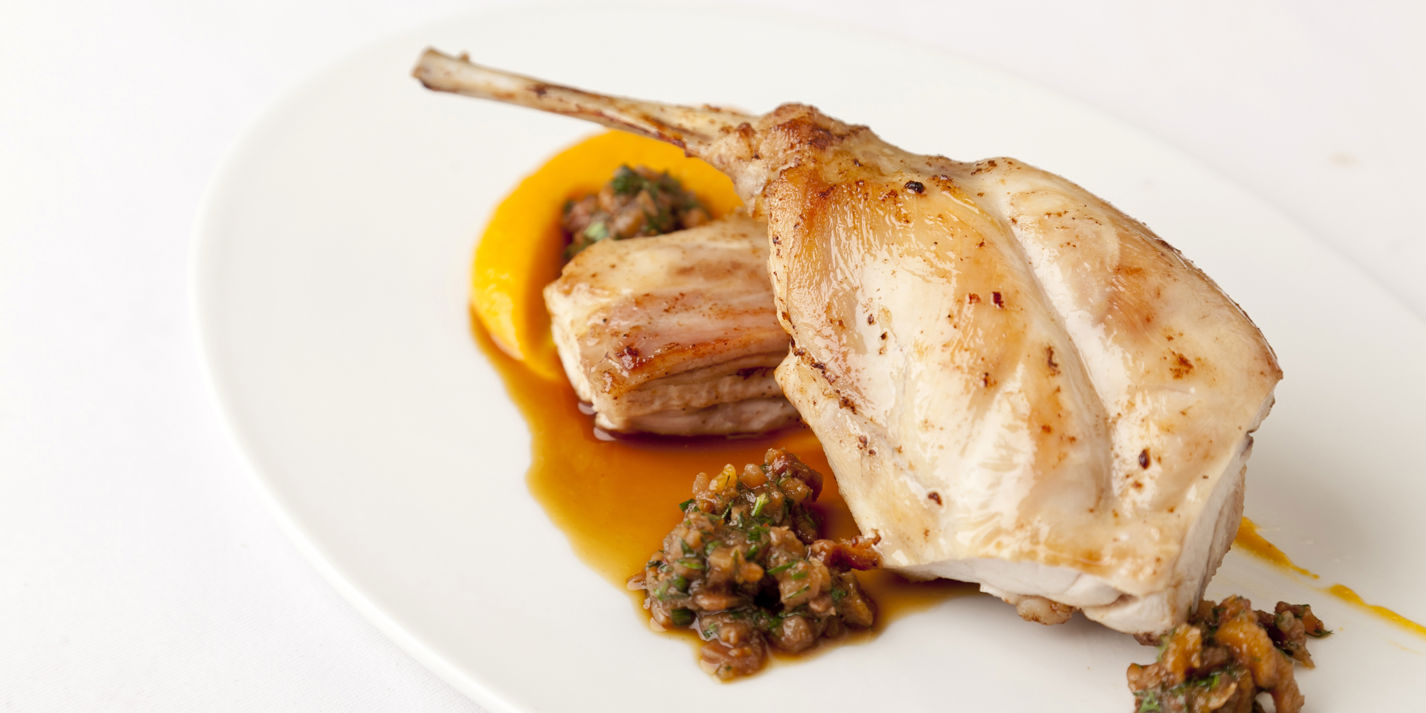 Rabbit with butternut squash and papaya