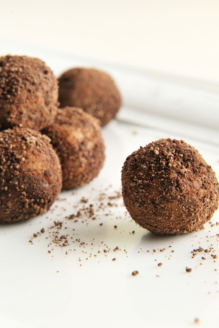 White Chocolate & Tonka Bean Truffle Recipe Great British Chefs