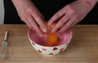 How to beat an egg 