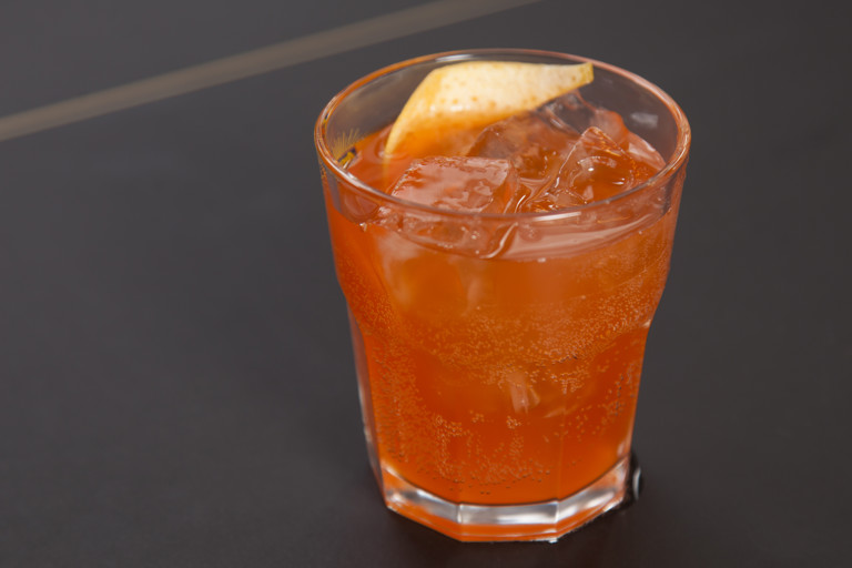 Non-alcoholic Aperol Spritz
