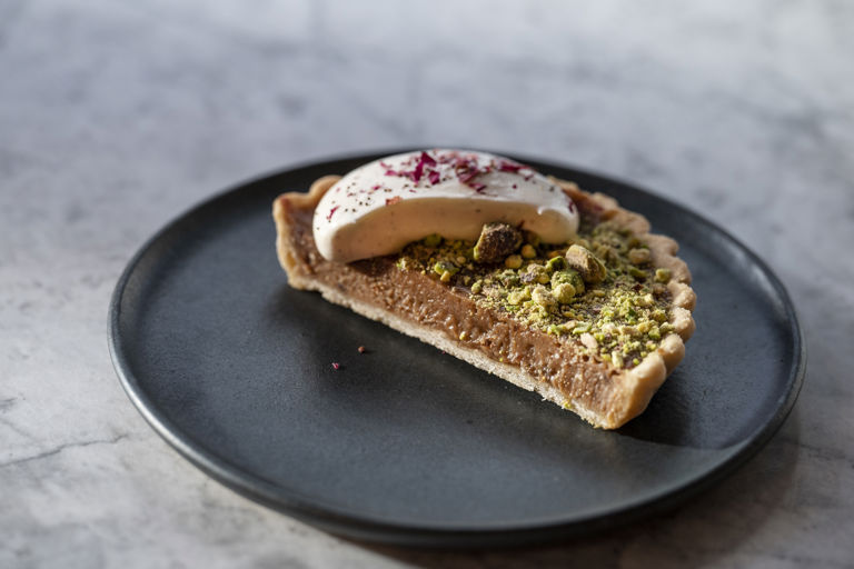 Ranginak – Persian date tart with spiced crème fraîche