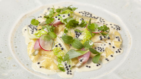 How to slice scallops for carpaccio