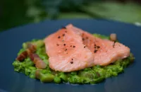 Confit of wild salmon with peas à la Française