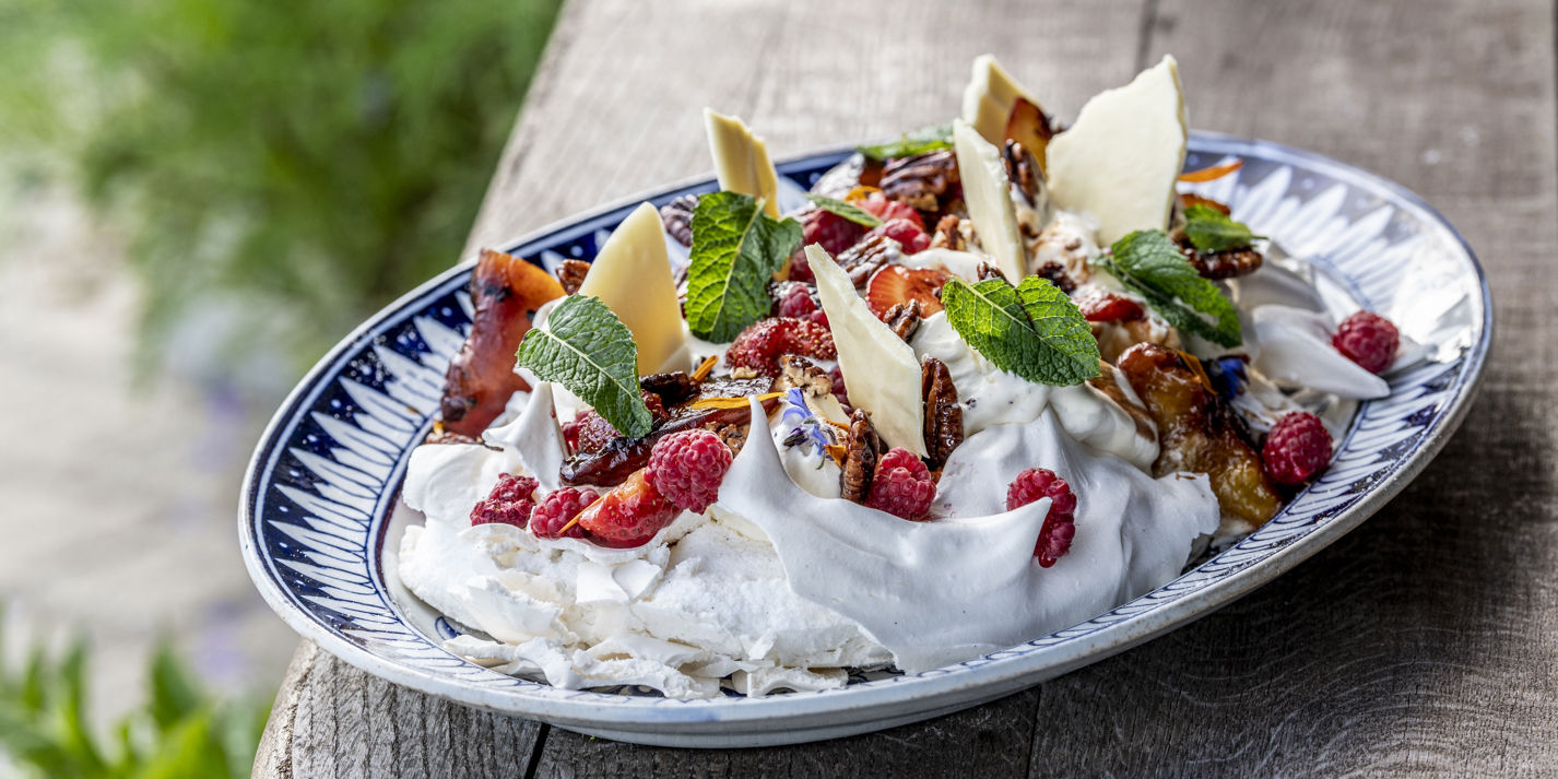 Pavlova with Peaches and Berries Recipe - Great British Chefs