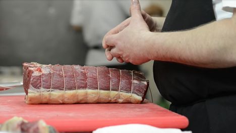 How to truss Irish beef for roasting