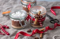 Spiced Christmas hot chocolate kit