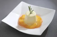 Poached peaches with rosemary cream