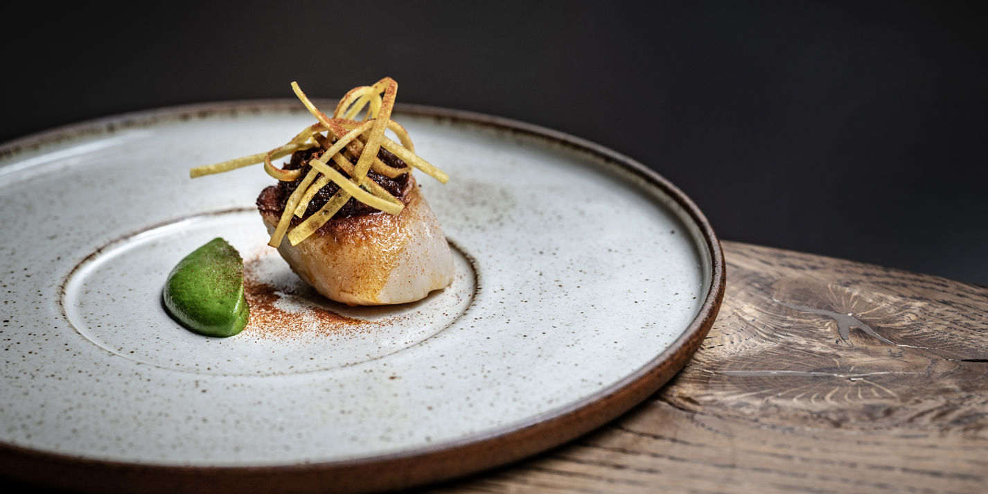 Ayamase with Orkney Scallop, Shito and Green Plantain Chips Recipe - Great British Chefs