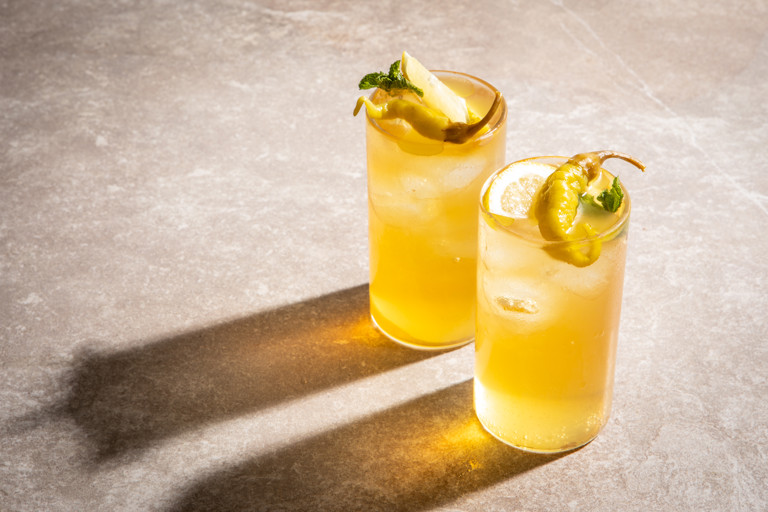 Guindilla and dill whisky highball