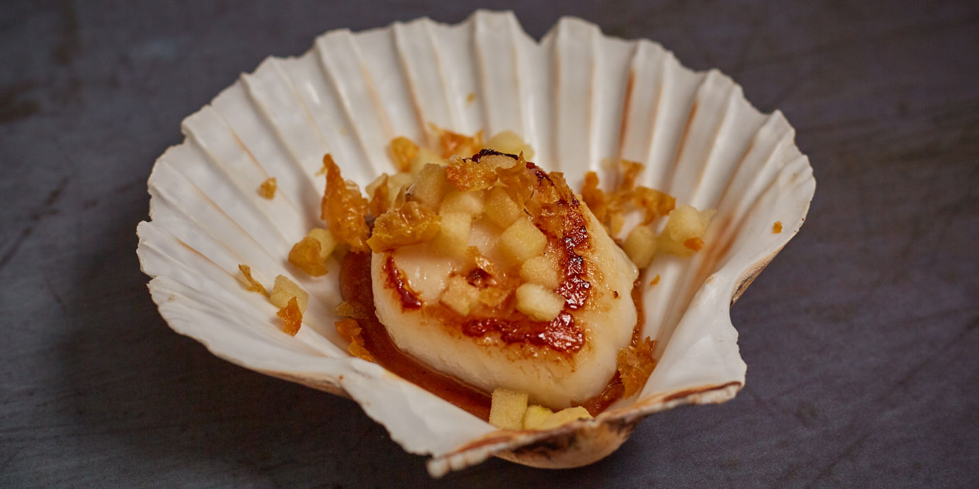 Scallop, Caramelised Apple and Chicken Skin Canapé Recipe - Great British Chefs