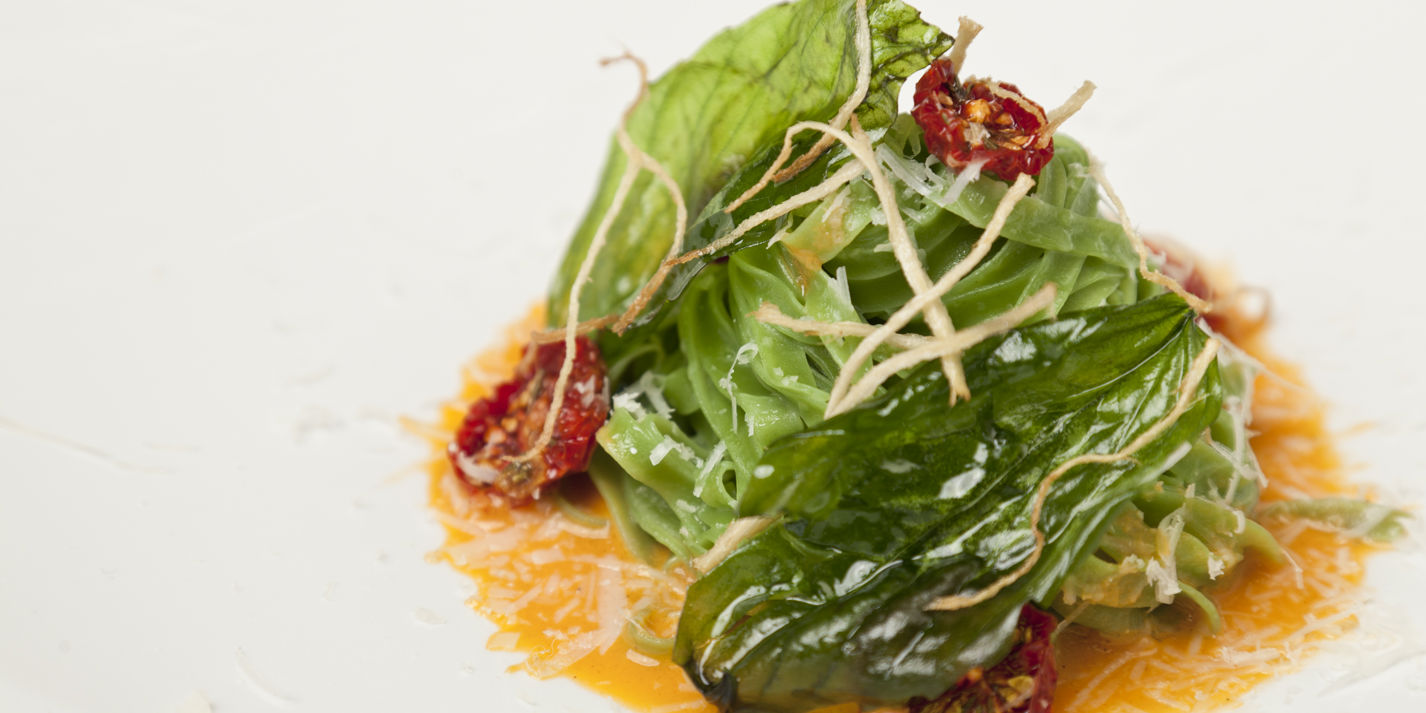 Linguine Recipe & Basil With Tomato Chilli Sauce - Great British Chefs