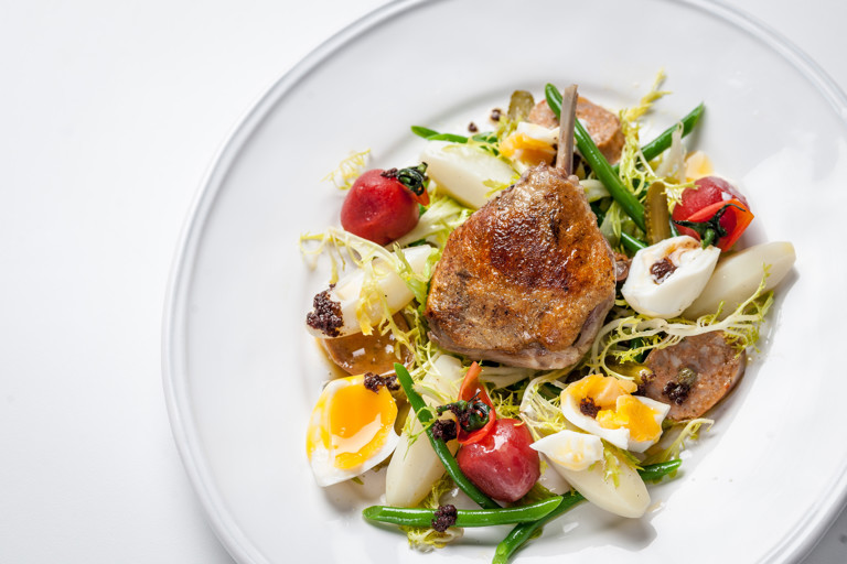 Duck salad Lyonnaise