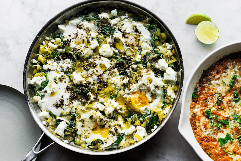 Braised eggs with leeks and za'atar
