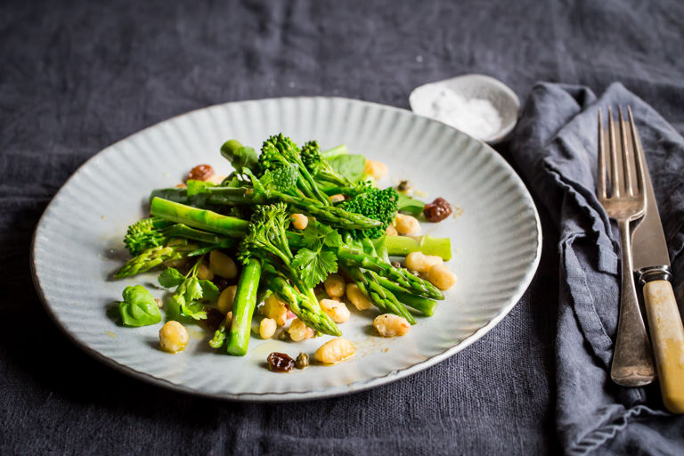 Cannellini bean herb salad with caper and sultana dressing