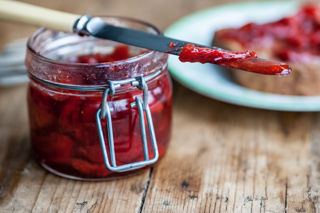 No-cook strawberry jam