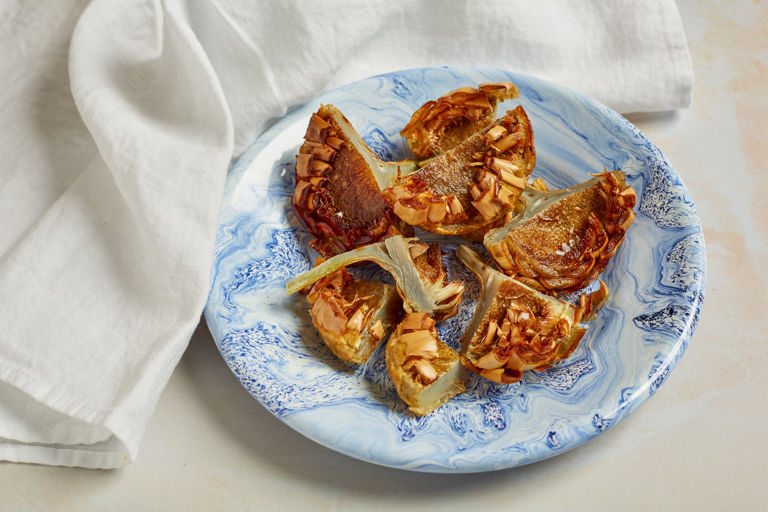 Carciofi alla giudia – Roman-Jewish fried artichokes