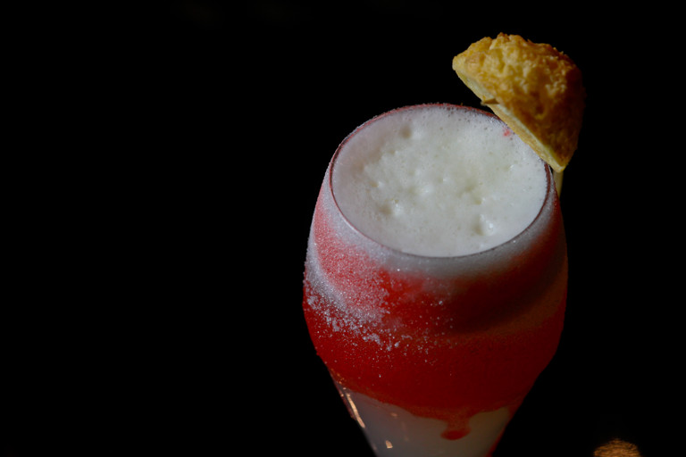 Christmas gin fizz